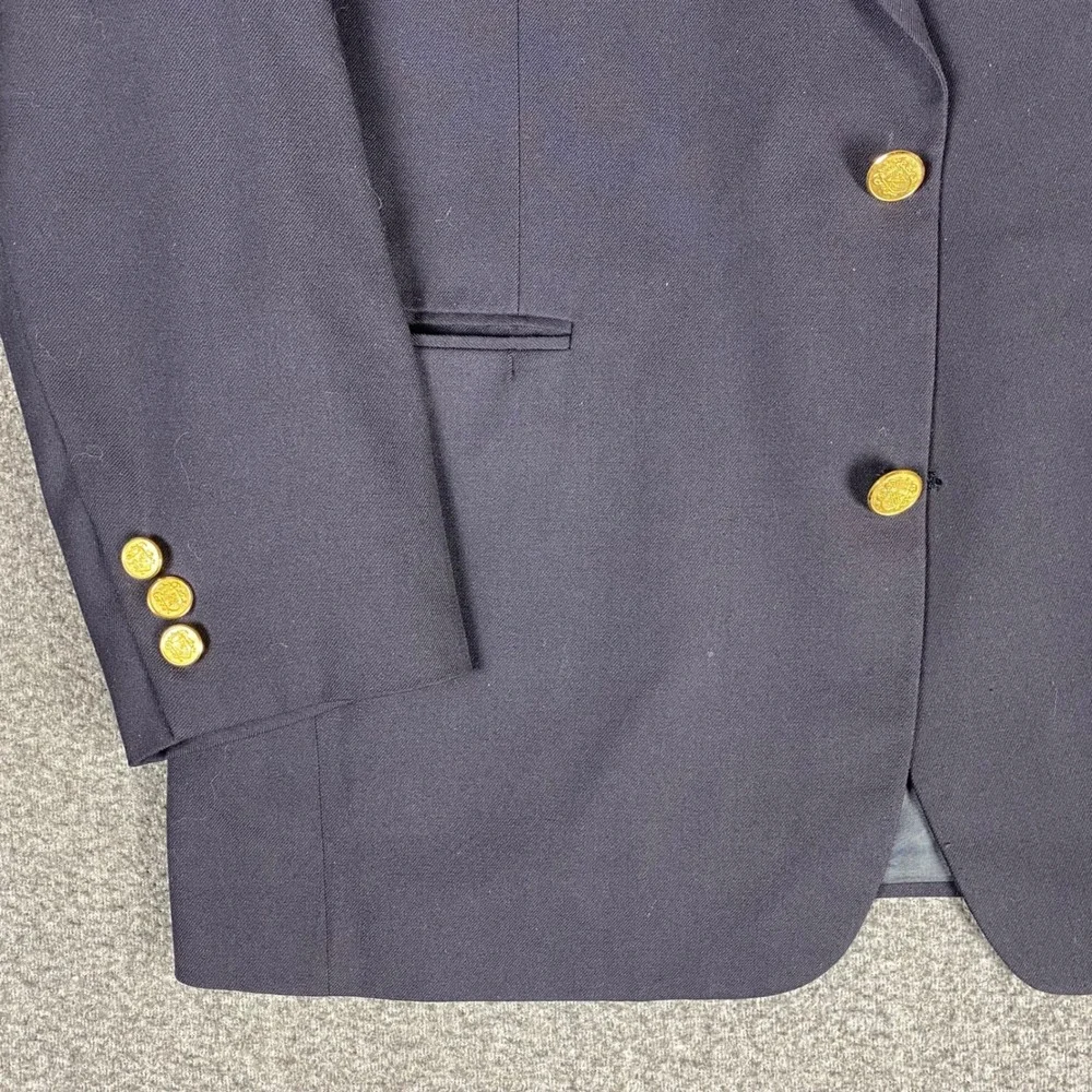 Vintage Nordstrom Mens Navy Blue Two Button Blazer‎ Gold Crest Buttons USA 40R